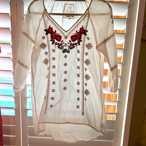 Johnny Was Tops - Johnny Was Cream Tunic with Red Rose Embroidery